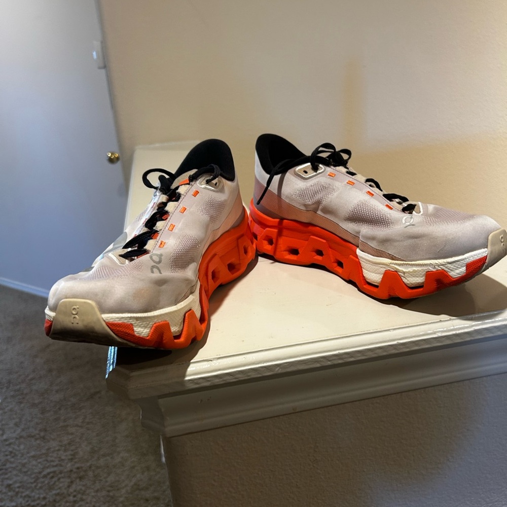 On Cloudmonster Hyper - image 3